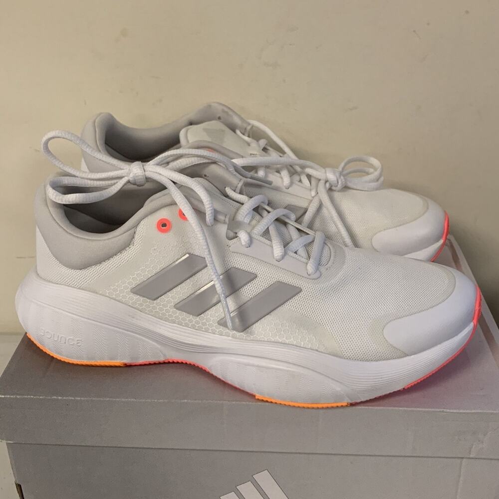 adidas Women's Size 8.5 Response Solar Running Shoe, White - Picture 5 of 10
